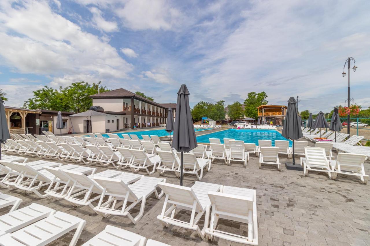 Praha Hotel Solotvyno Bagian luar foto