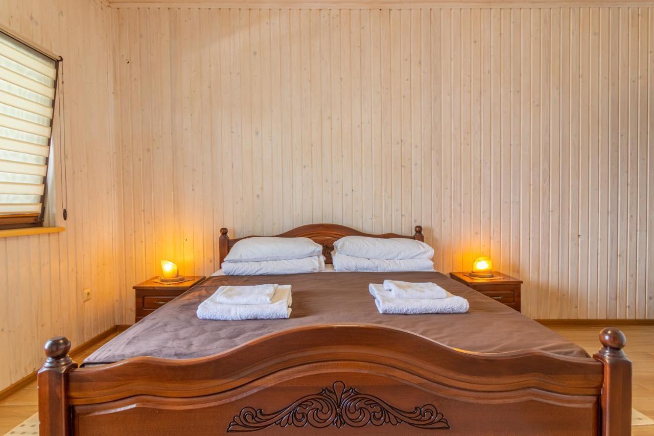 Praha Hotel Solotvyno Bagian luar foto